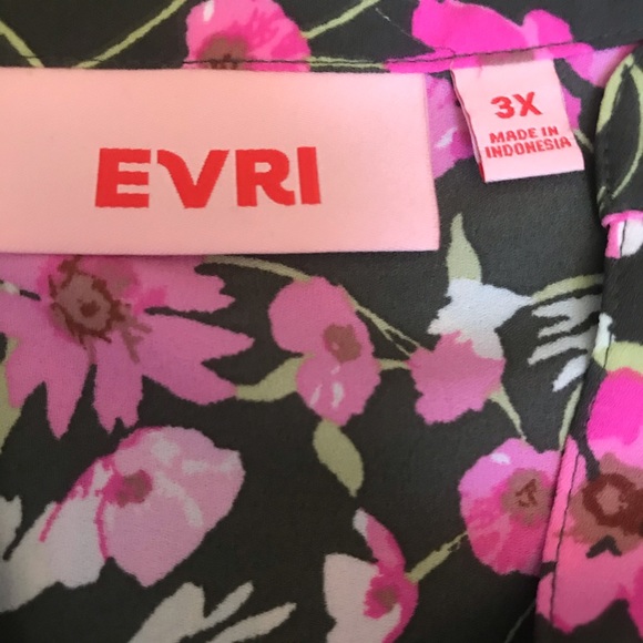 EUC 3X EVRI Floral Short Sleeve Blouse - Picture 3 of 5